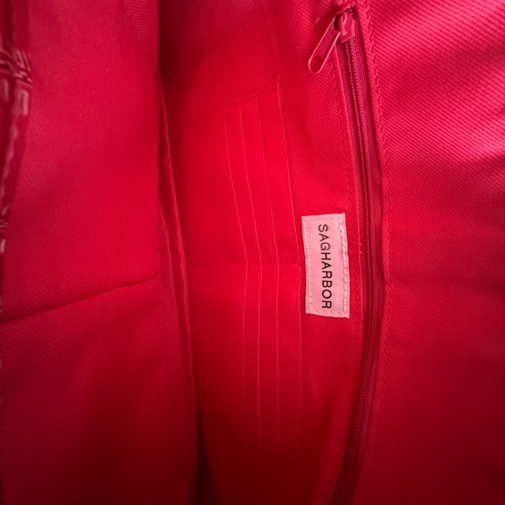 Sag Harbor Shoulder Bag Womens Large Red Faux Leather Crocodile Braided Zip - Picture 10 of 10